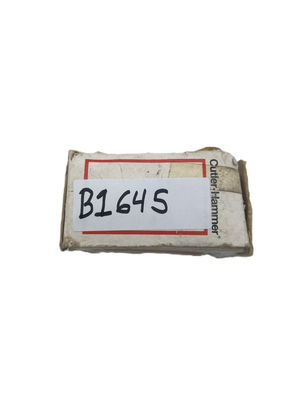 8956352