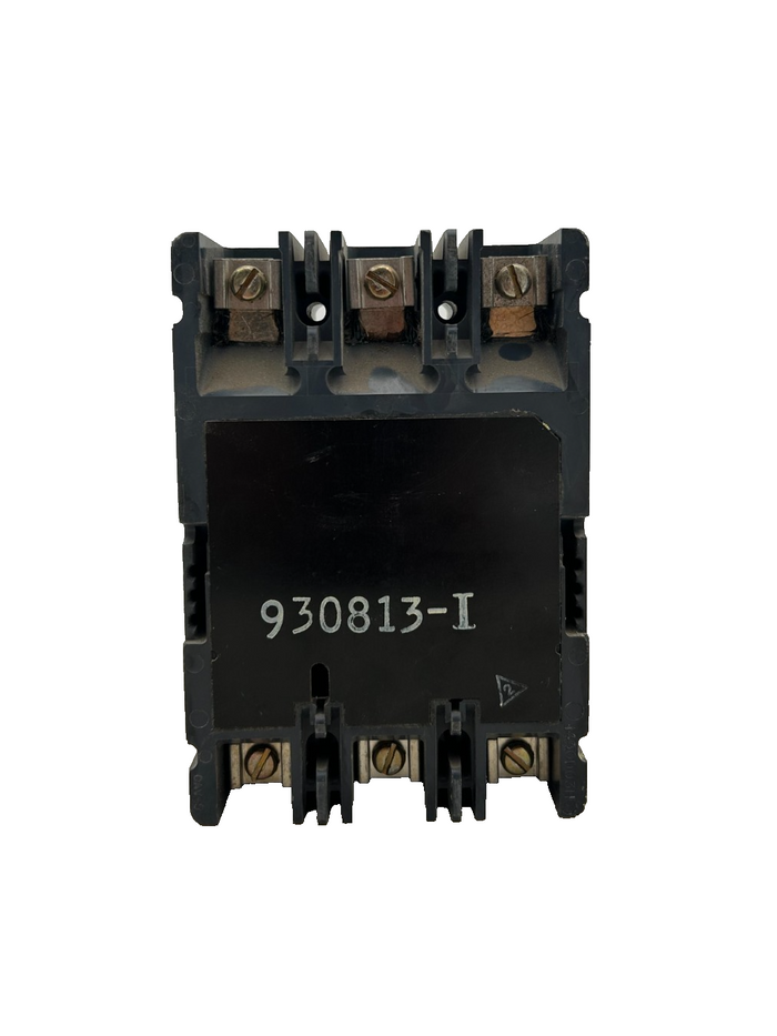 8903761