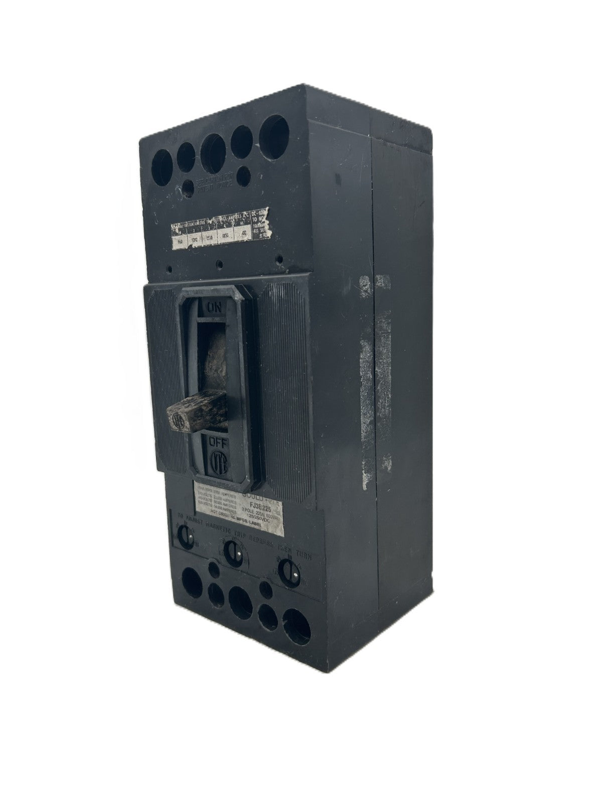 8882570