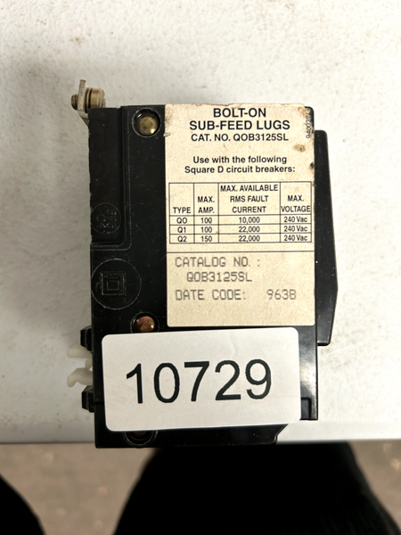 7432819