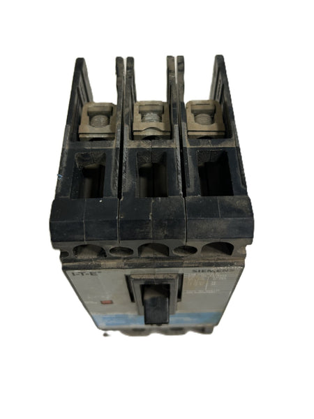 8961251