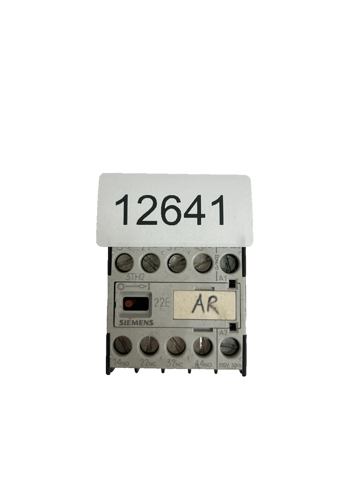 7448577