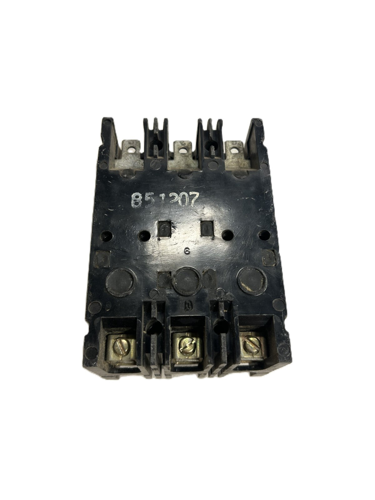 8971981