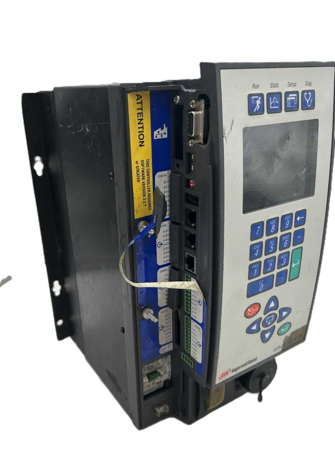 8850953