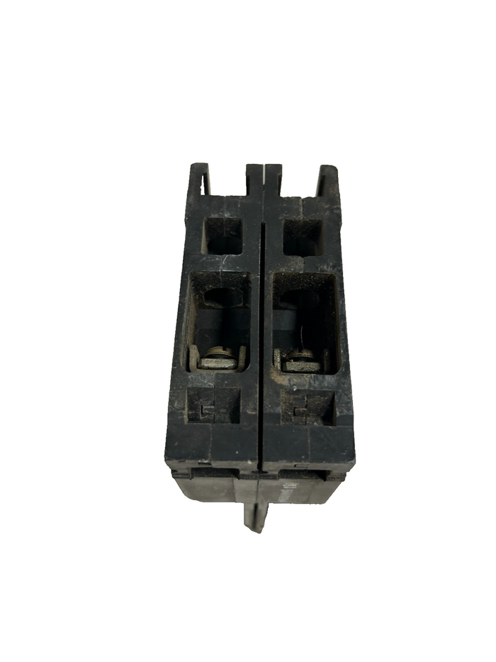 8960751