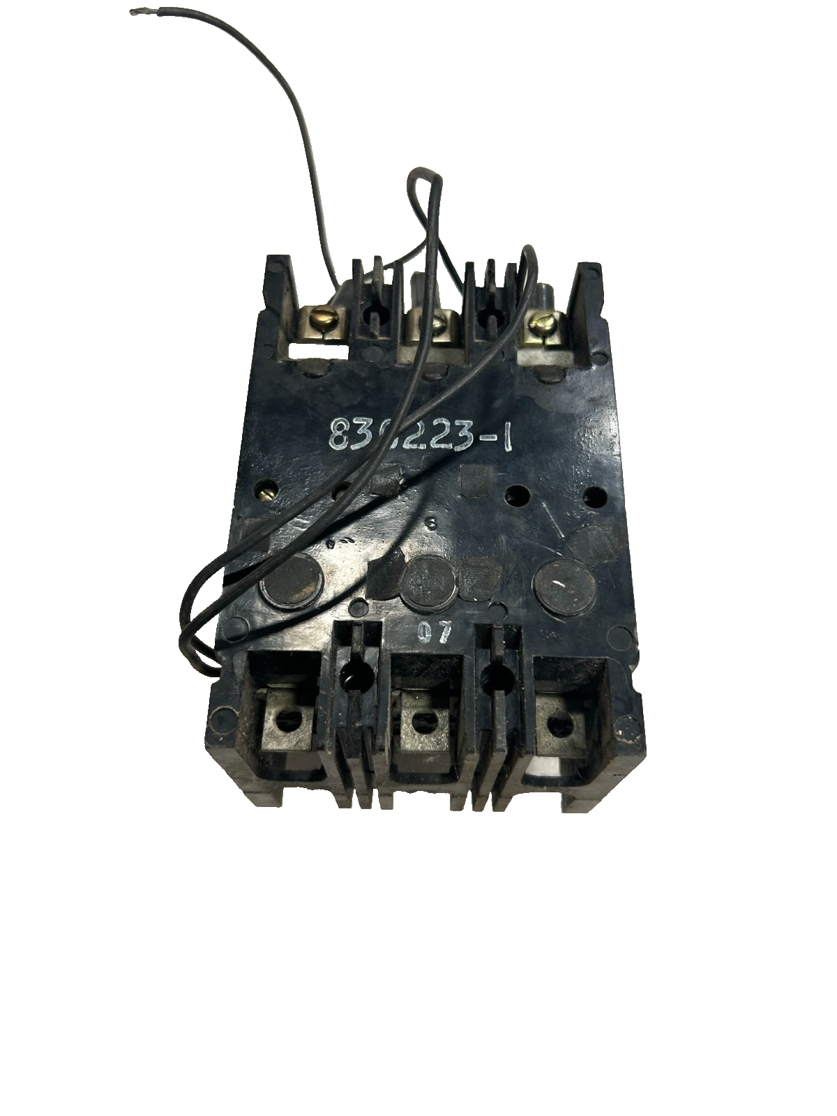 8971982