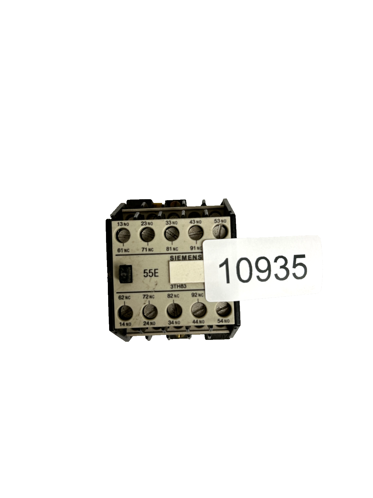 7431926