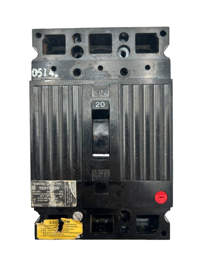 8880380