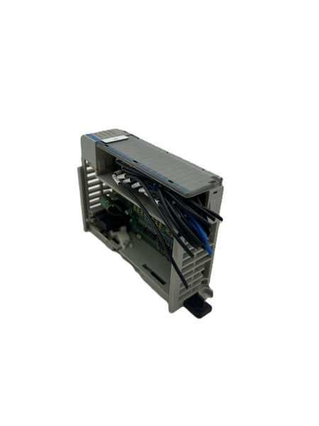 8851092