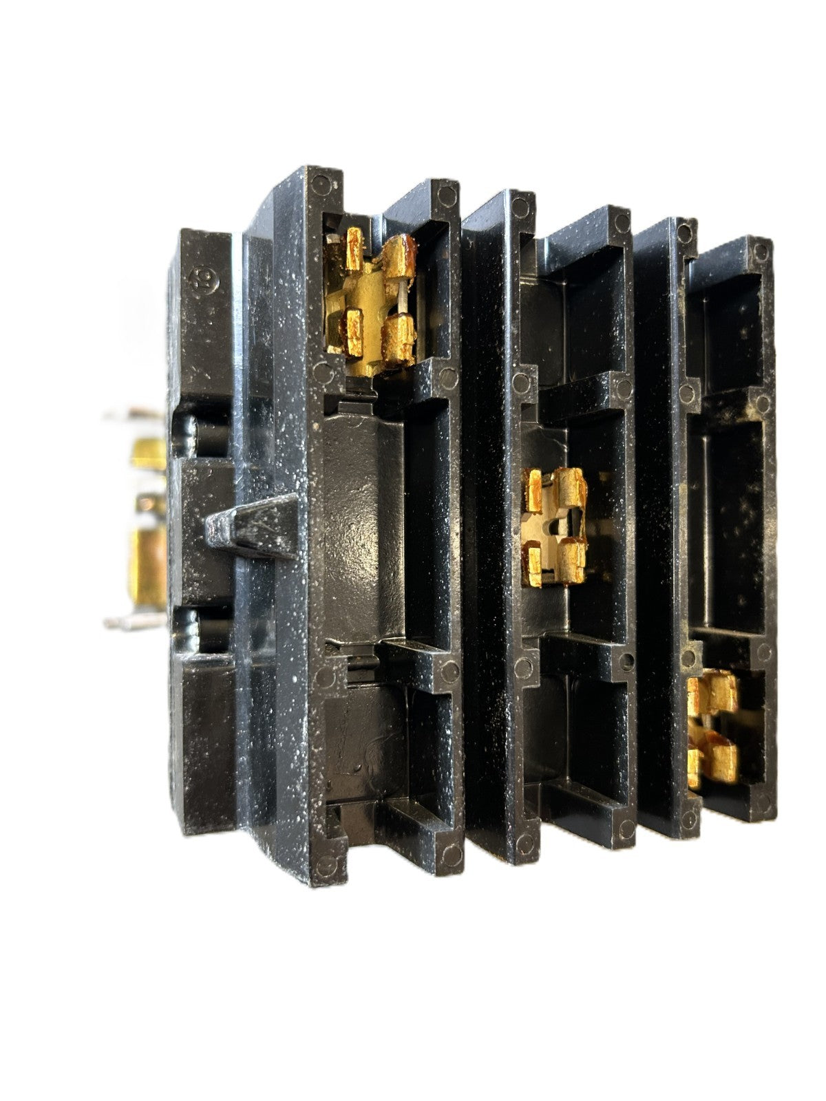 8767586