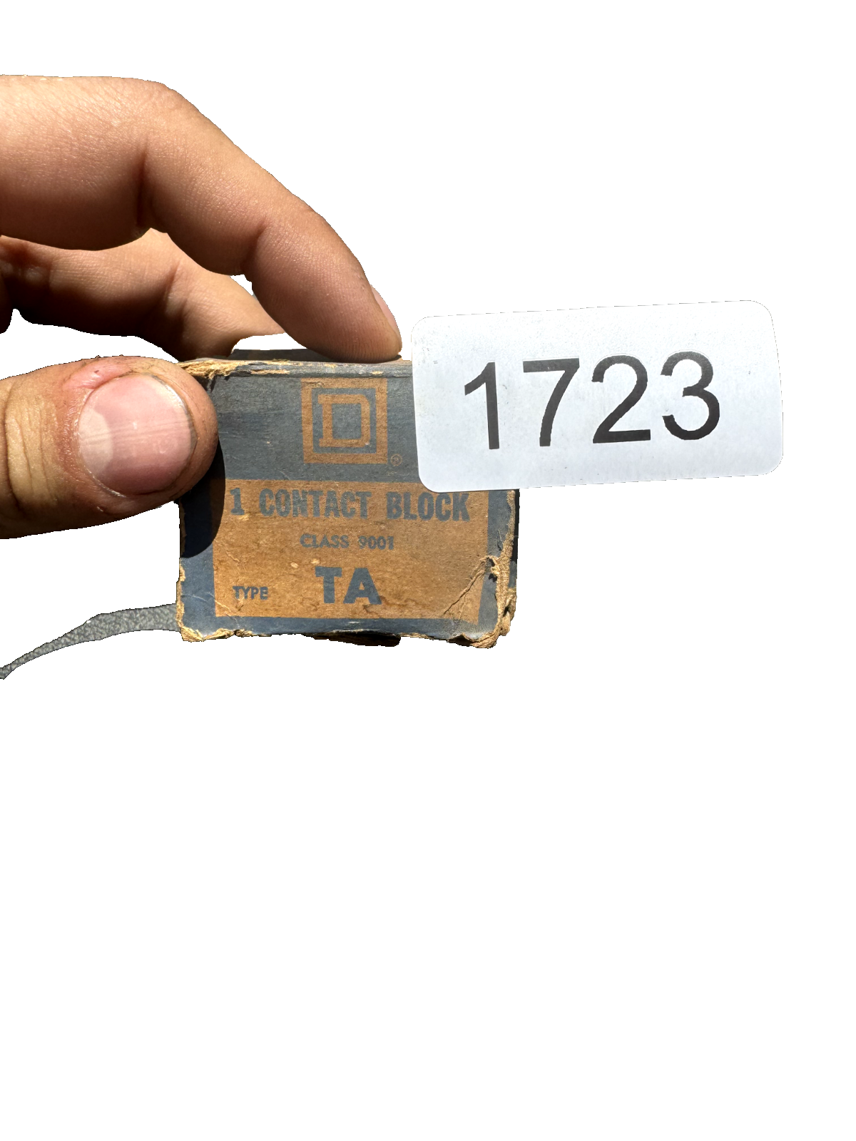 7444297
