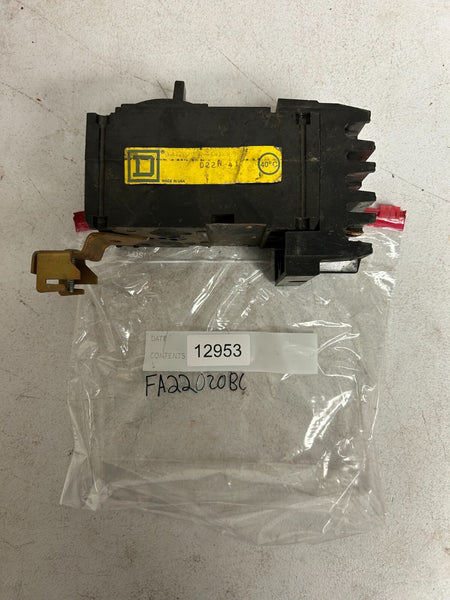 7431771
