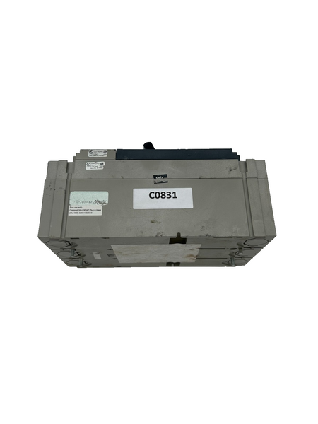 7431093