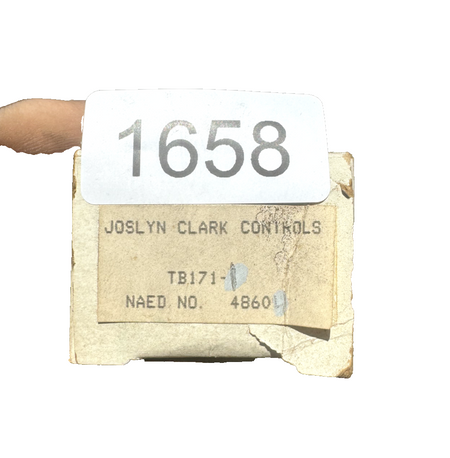 7444327