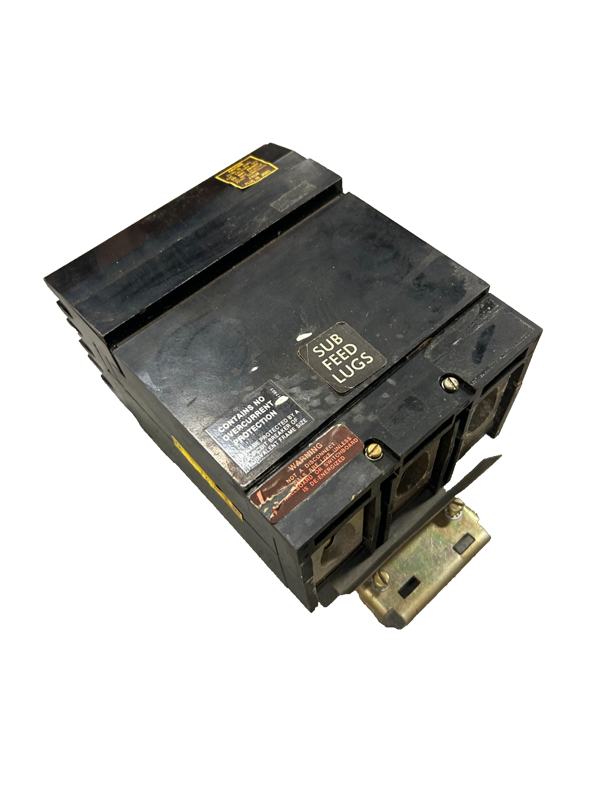 8903774