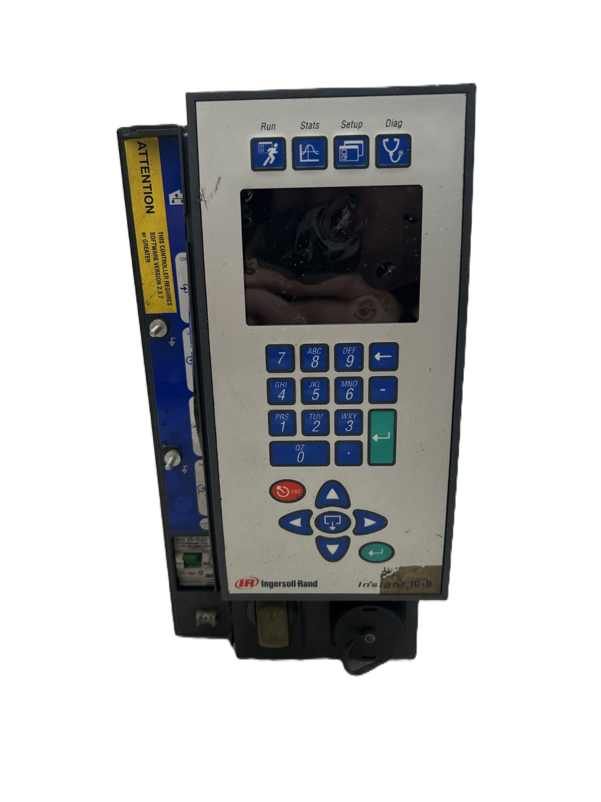 8850953