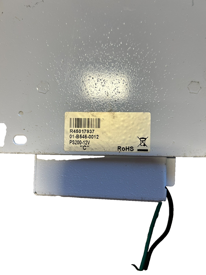 8235276