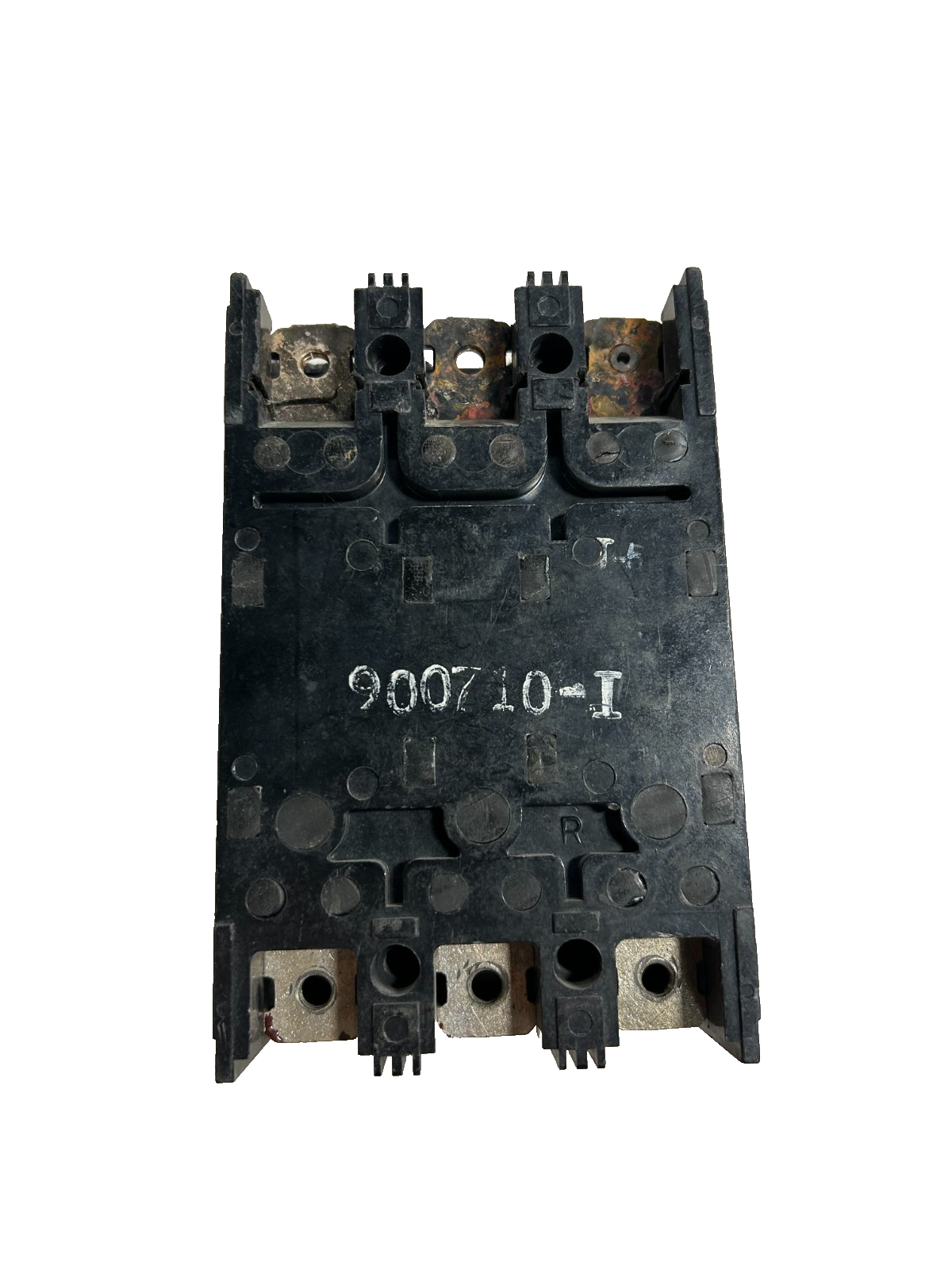 8963400