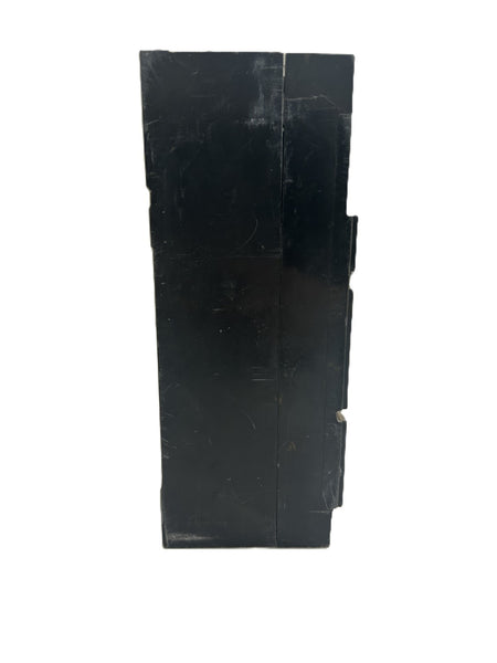 8971992