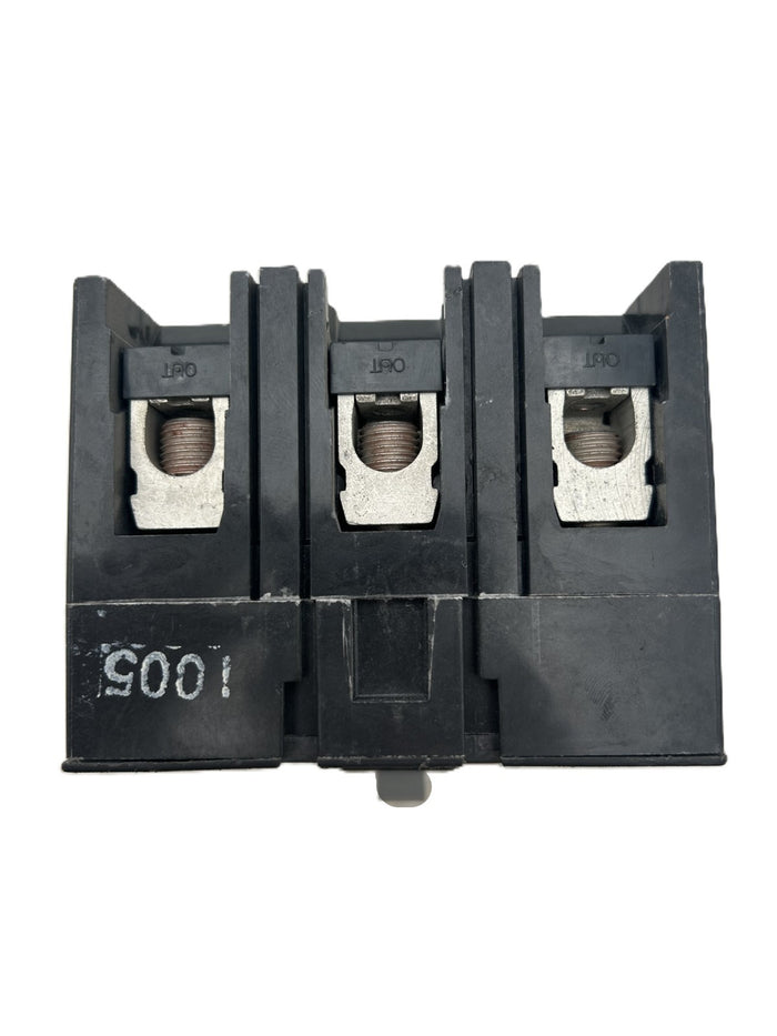 8943315