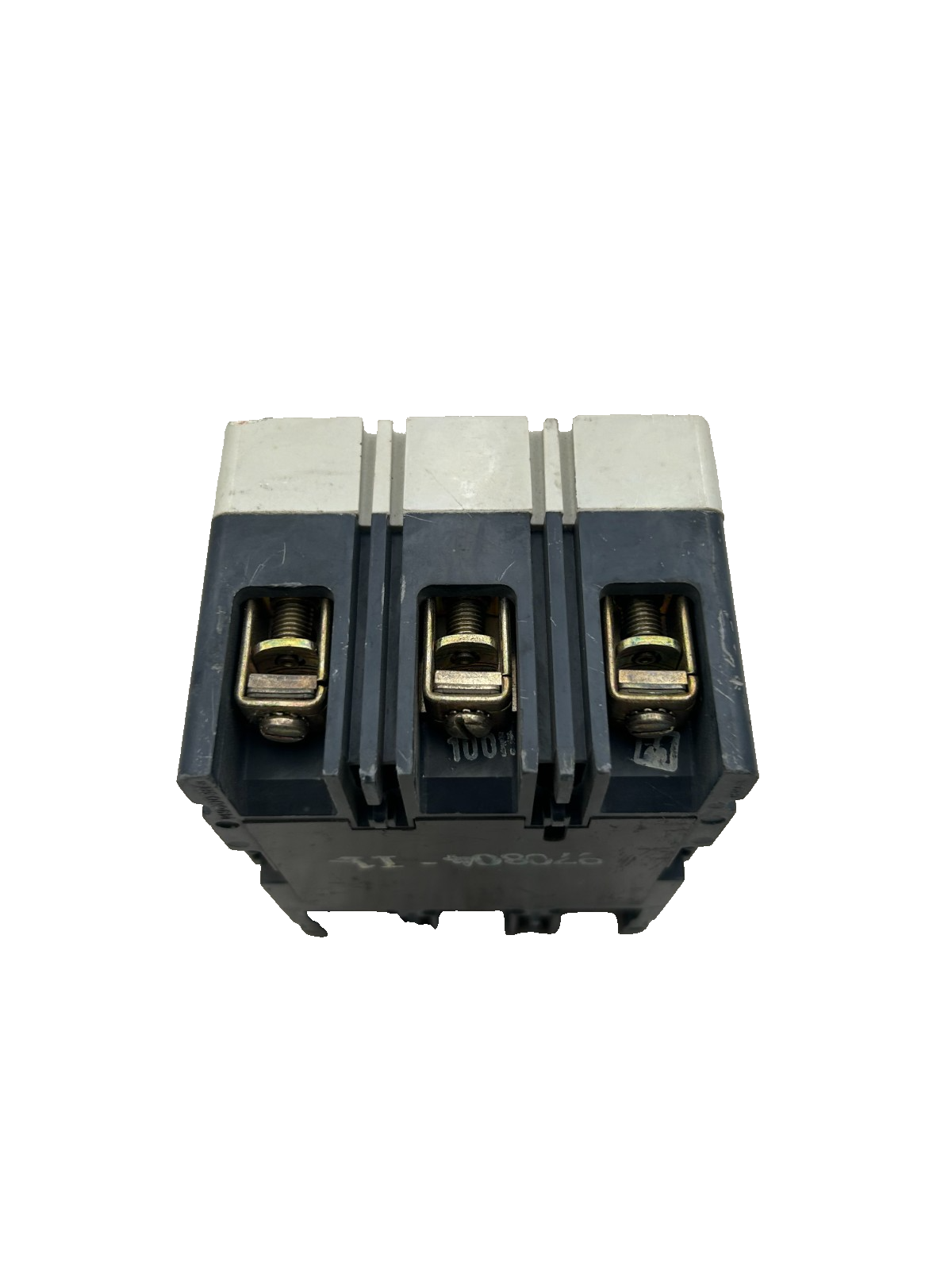 9024957