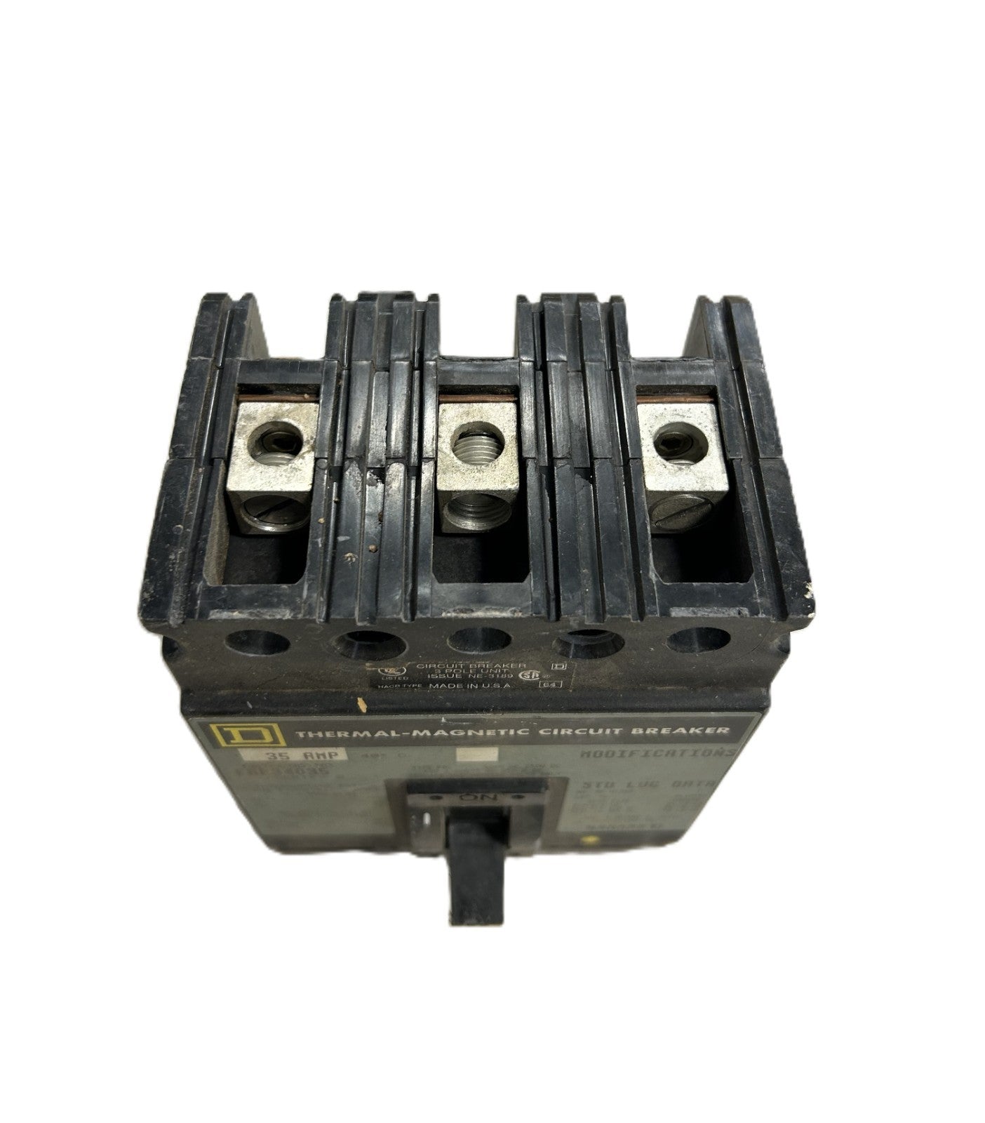 8976619