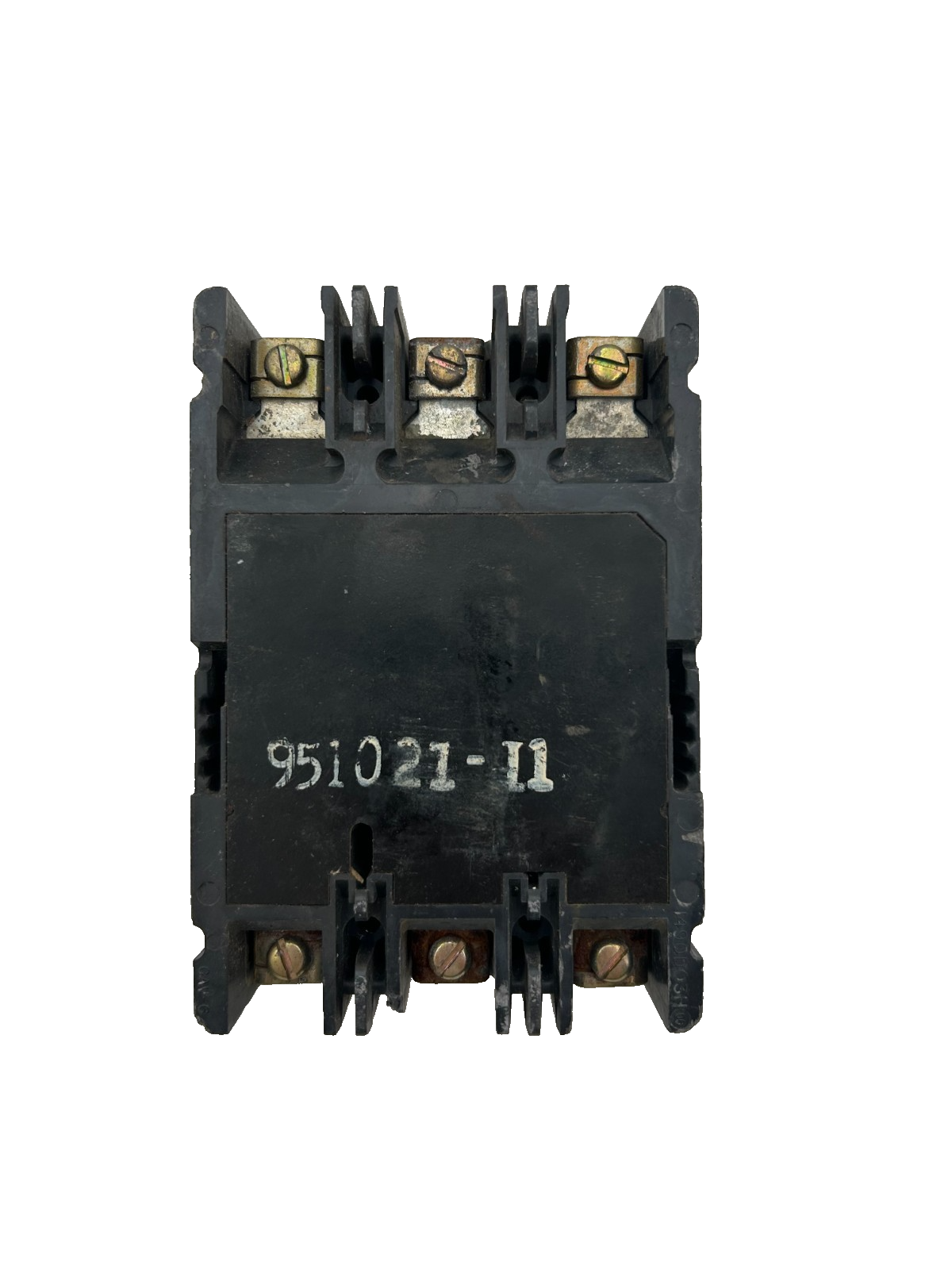 8816900