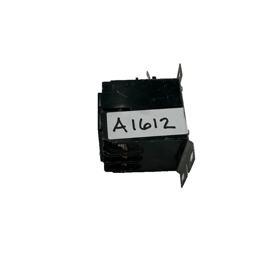 7431056