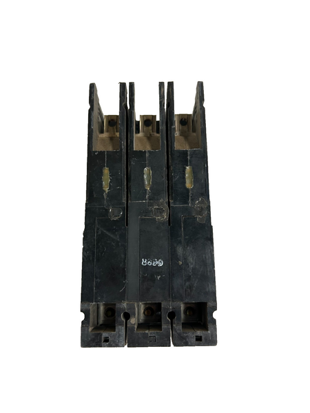 8960749