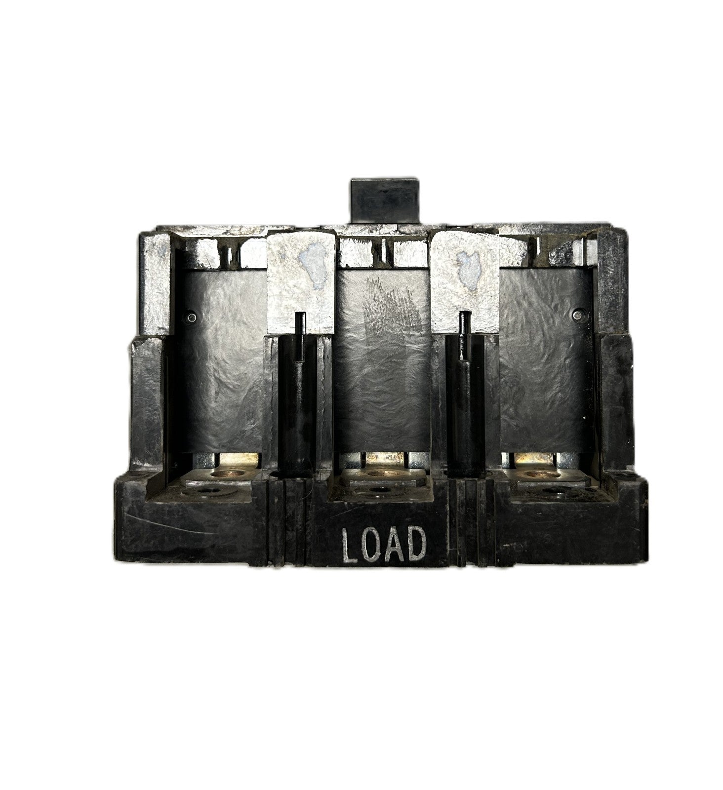 8903787