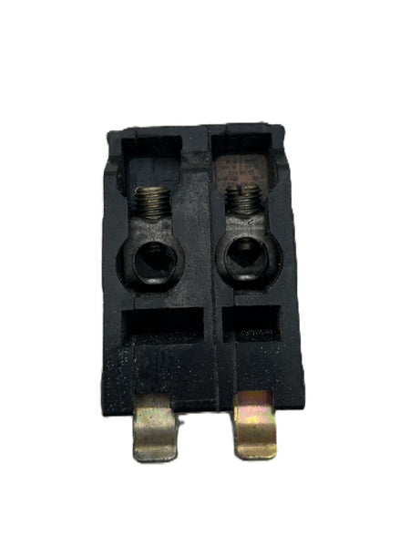 8956564