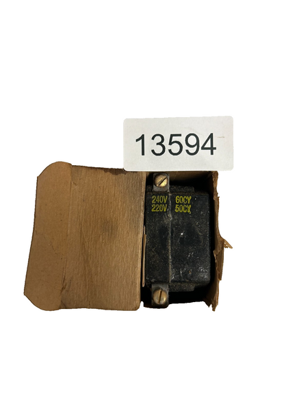 7446743