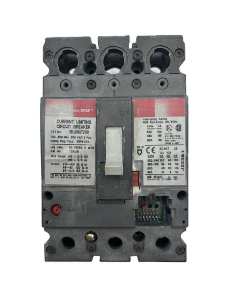 8943316