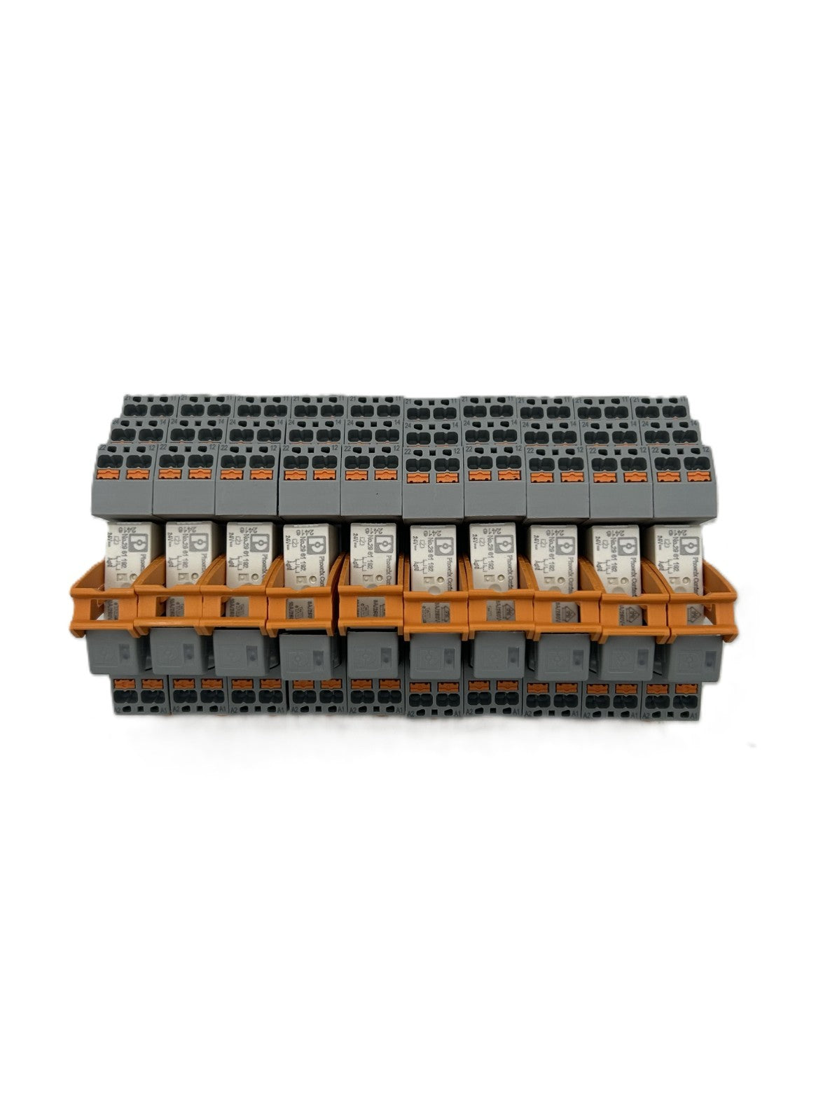 8245400