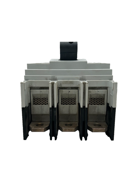 8903784